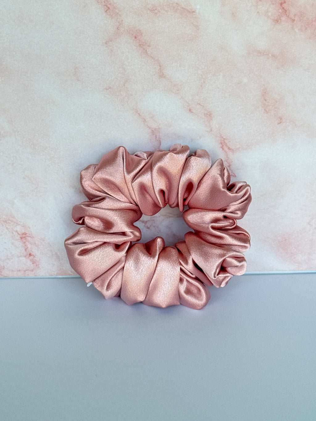 Rose’ Scrunchie