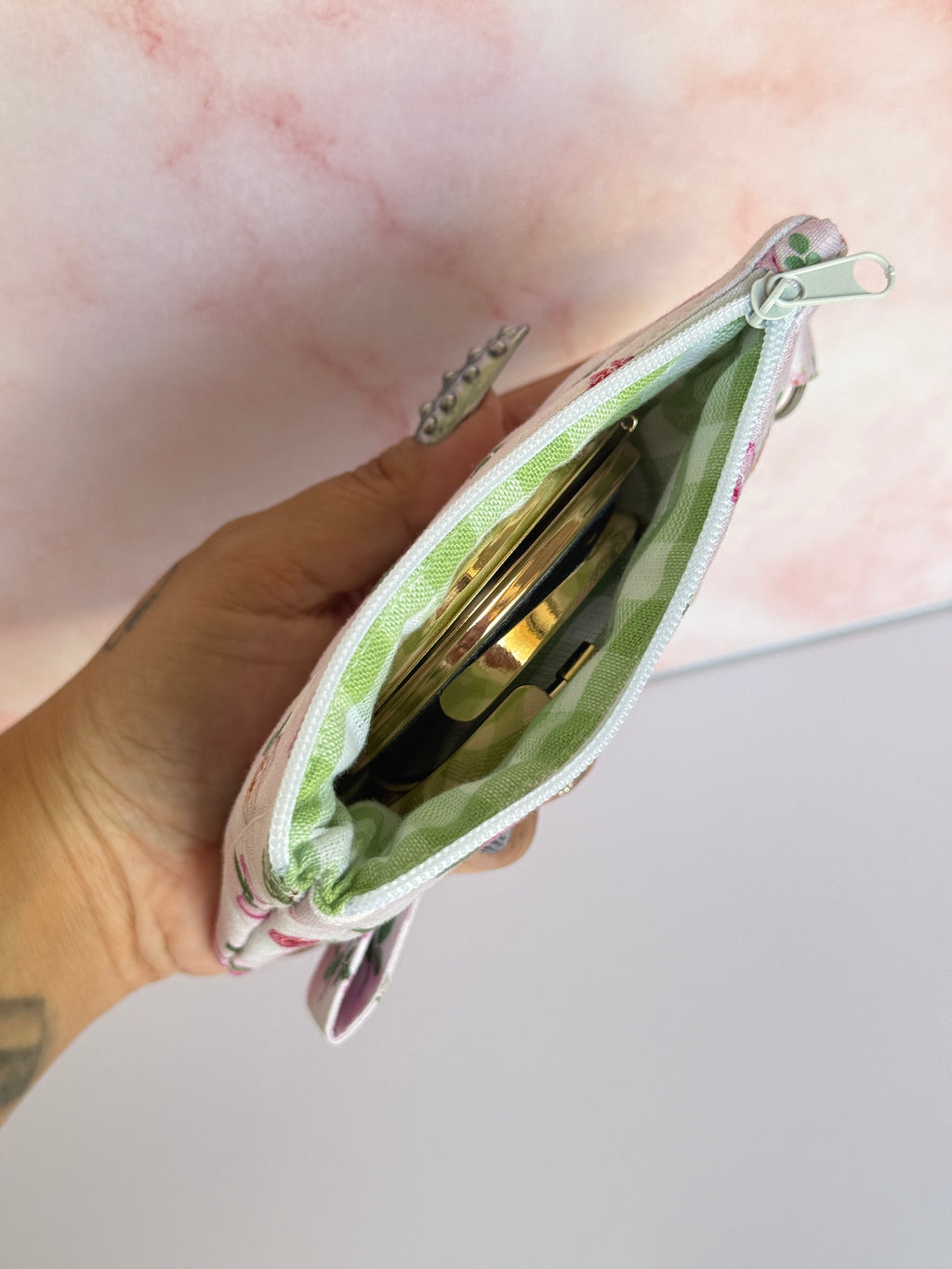 Vintage Rose Wristlet