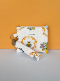 Honeybee Wristlet
