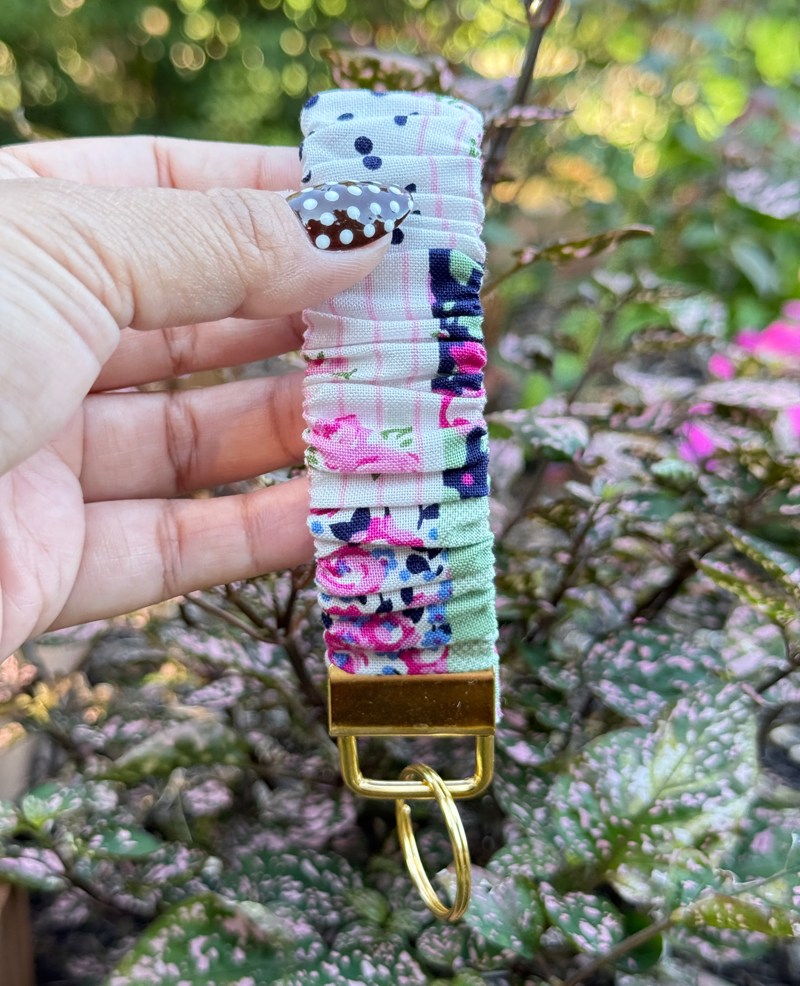 Rosie Picnic Scrunchie Keychain