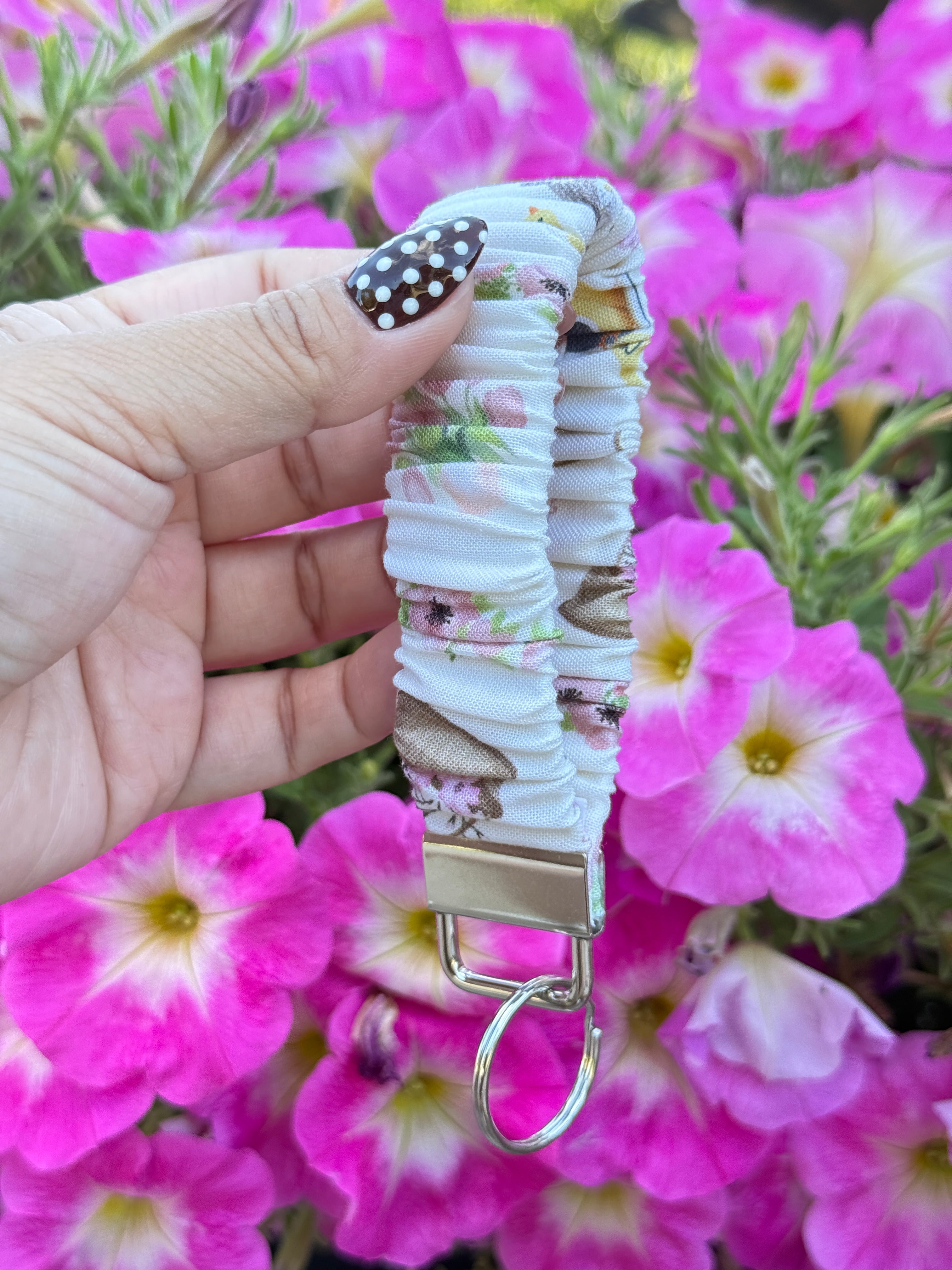 Sunday Garden Scrunchie Keychain