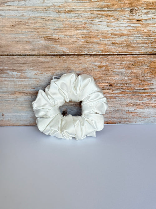 Buttercream Scrunchie